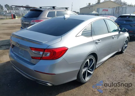2018 Honda Accord Sport 2.0T z USA, uszkodzony, nr VIN 1HGCV2F30JA015235